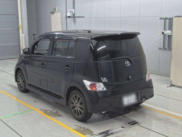 TOYOTA BB 2009