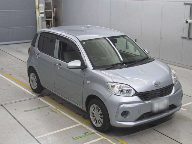 TOYOTA PASSO 2016