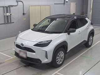 TOYOTA YARIS CROSS 2023