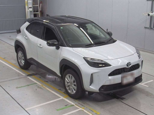 TOYOTA YARIS CROSS 2023
