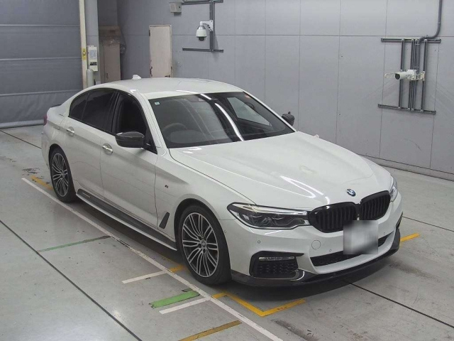 BMW 5 SERIES 2018