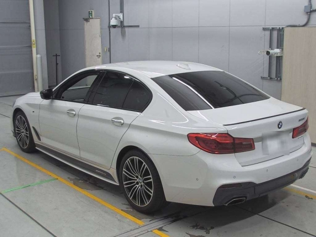 BMW 5 SERIES 2018