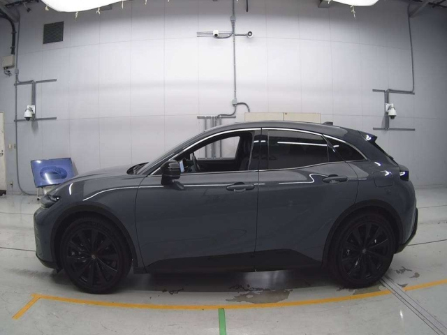 TOYOTA CROWN SPORT 2024