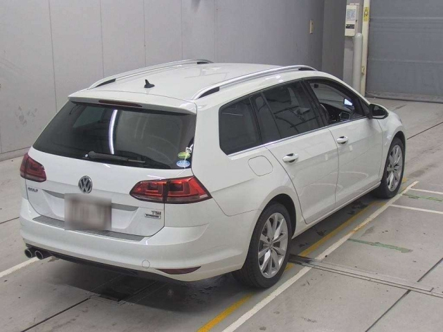 VOLKSWAGEN GOLF VARIANT 2016