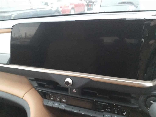 TOYOTA CROWN SPORT 2024