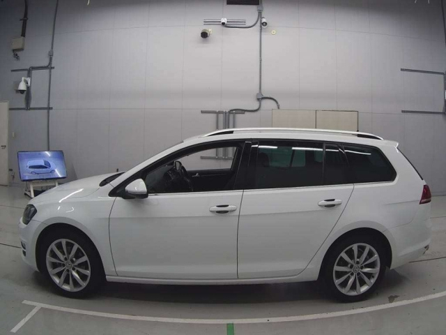 VOLKSWAGEN GOLF VARIANT 2016