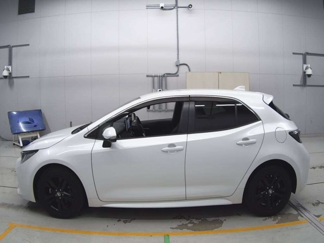 TOYOTA COROLLA SPORT 2021