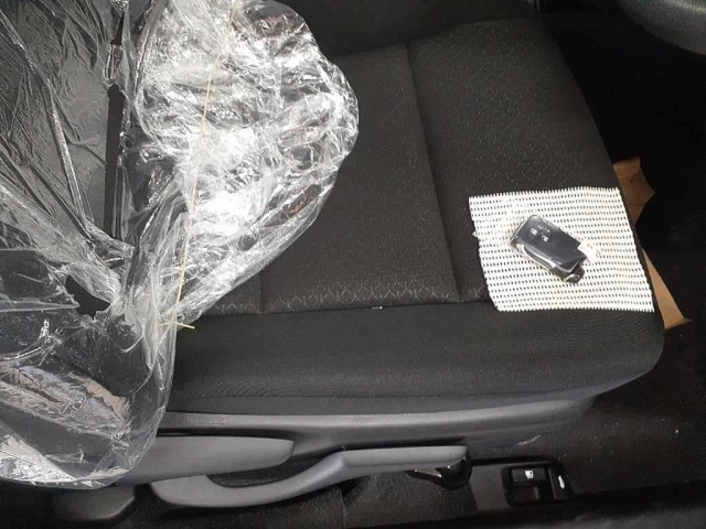 TOYOTA COROLLA AXIO 2025