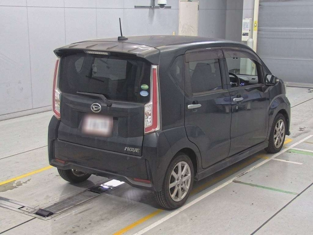 DAIHATSU MOVE 2015