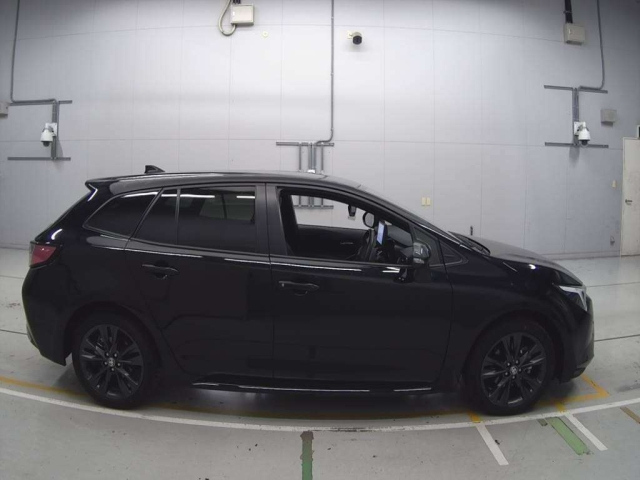 TOYOTA COROLLA TOURING 2023