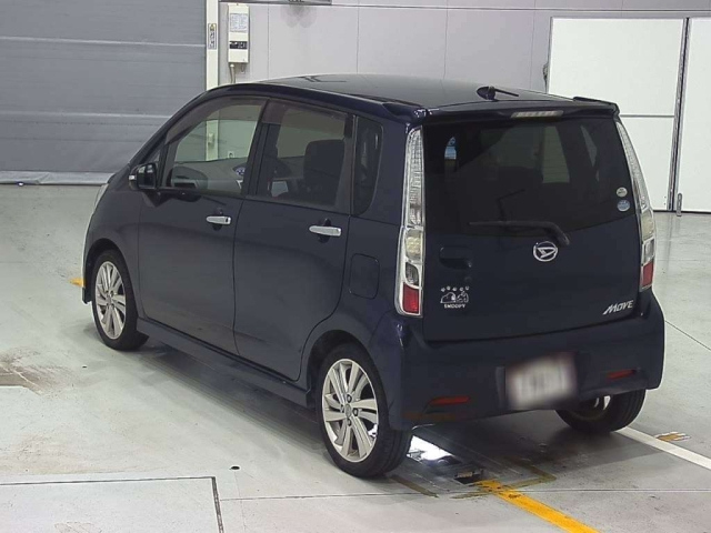 DAIHATSU MOVE 2011