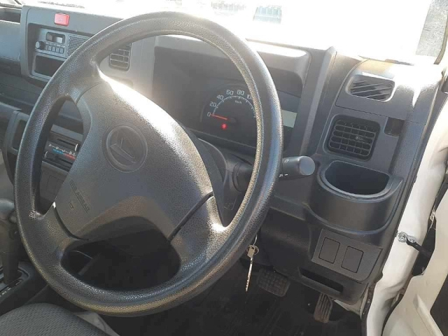 DAIHATSU HIJET TRUCK 2019