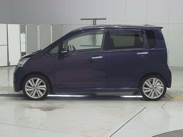 DAIHATSU MOVE 2011