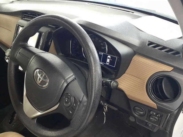 TOYOTA COROLLA AXIO 2014