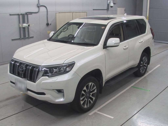 TOYOTA LAND CRUISER PRADO 2023