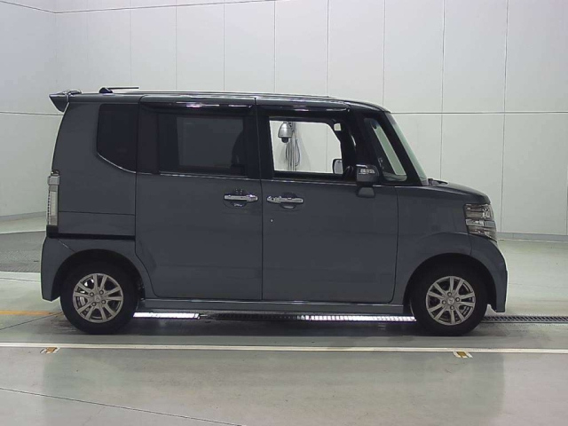 HONDA N BOX 2013