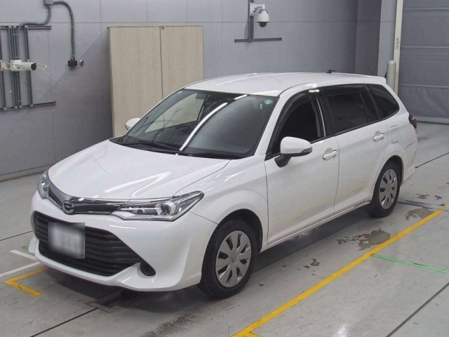 TOYOTA COROLLA FIELDER 2015