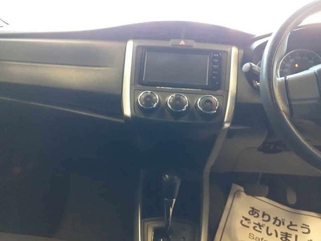 TOYOTA COROLLA FIELDER 2015