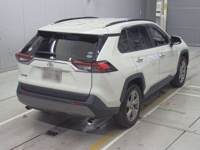 TOYOTA RAV4 2020