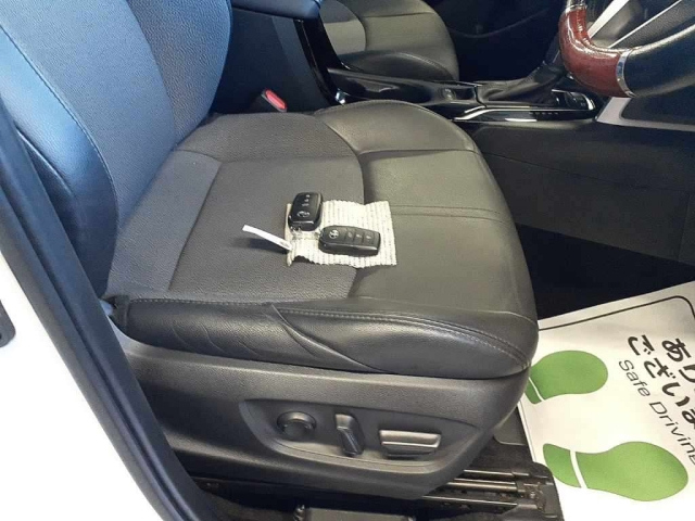 TOYOTA COROLLA CROSS 2023