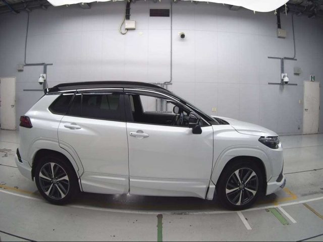 TOYOTA COROLLA CROSS 2023