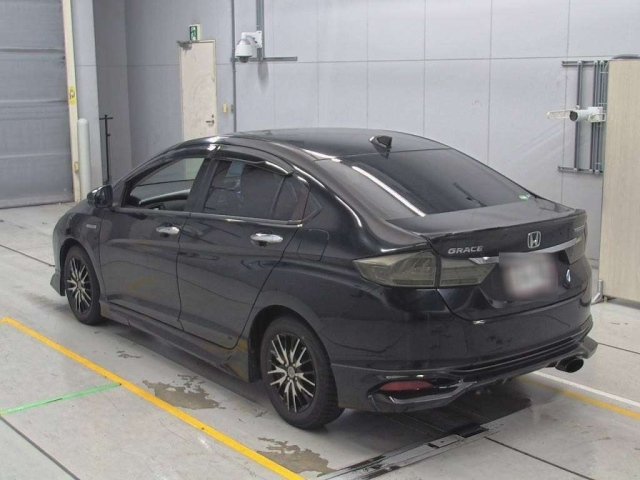 HONDA GRACE 2015