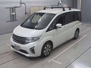 HONDA STEP WAGON 2016