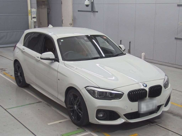 BMW 1 SERIES 2018
