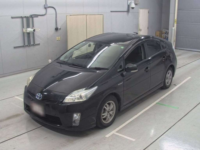 TOYOTA PRIUS 2011