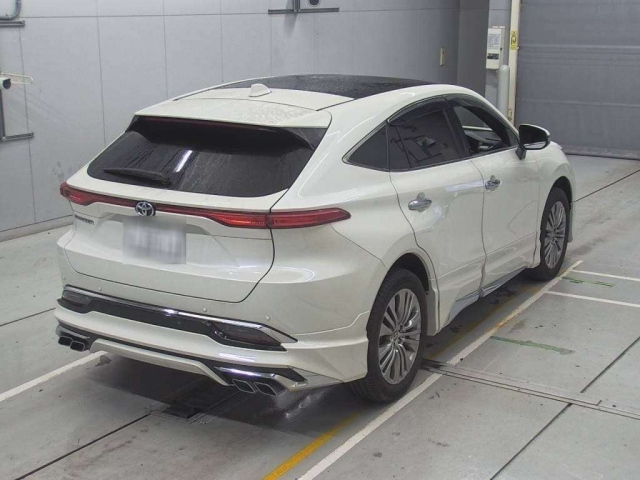 TOYOTA HARRIER 2021