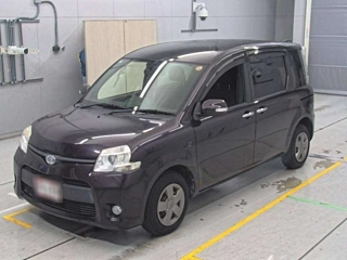 TOYOTA SIENTA 2014