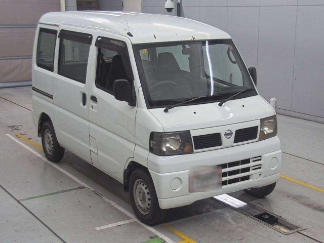 NISSAN CLIPPER VAN 2009