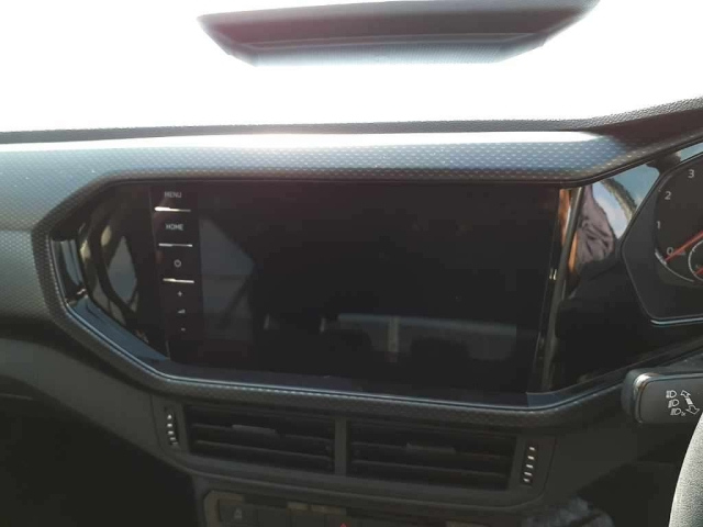 VOLKSWAGEN T-CROSS 2023