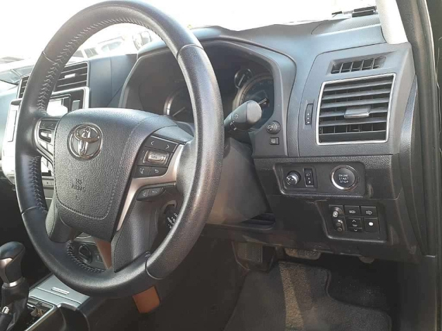 TOYOTA LAND CRUISER PRADO 2022