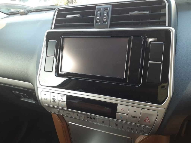 TOYOTA LAND CRUISER PRADO 2022