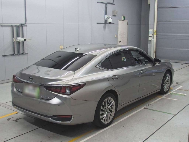 LEXUS ES 2020