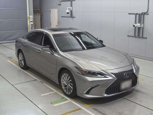 LEXUS ES 2020
