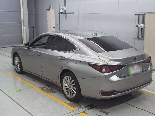 LEXUS ES 2020