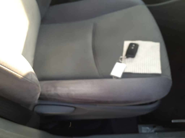 TOYOTA PRIUS ALPHA 2012