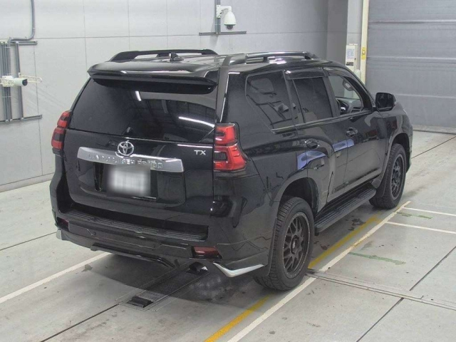 TOYOTA LAND CRUISER PRADO 2022