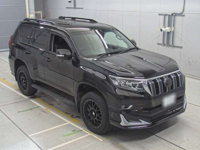 TOYOTA LAND CRUISER PRADO 2022