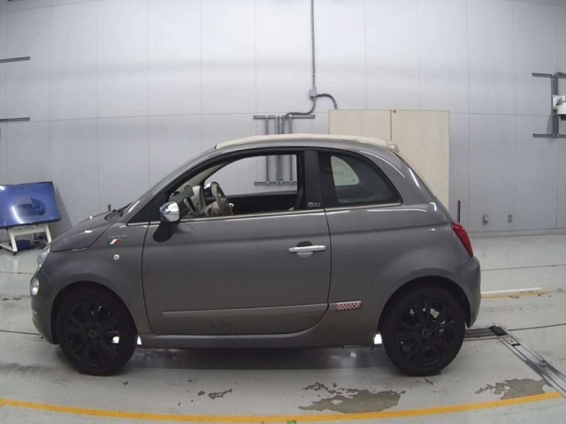 FIAT 500C 2022