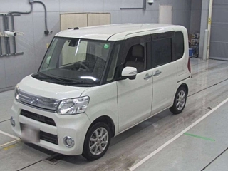 DAIHATSU TANTO 2015
