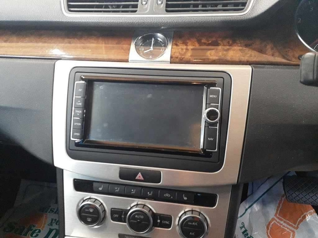 VOLKSWAGEN PASSAT VARIANT 2014