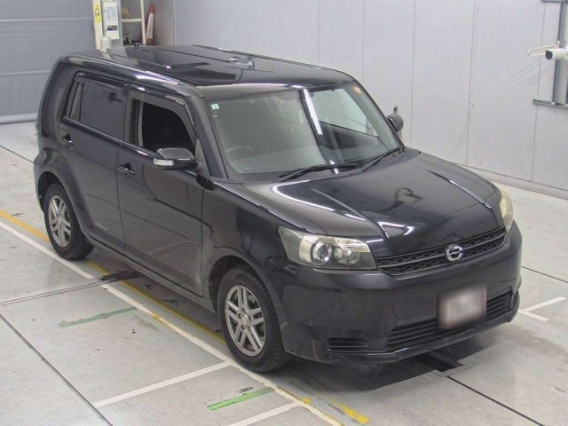 TOYOTA COROLLA RUMION 2011