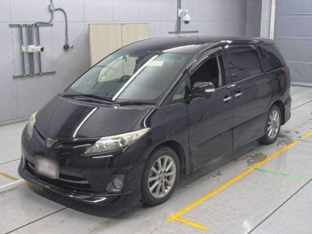 TOYOTA ESTIMA 2010