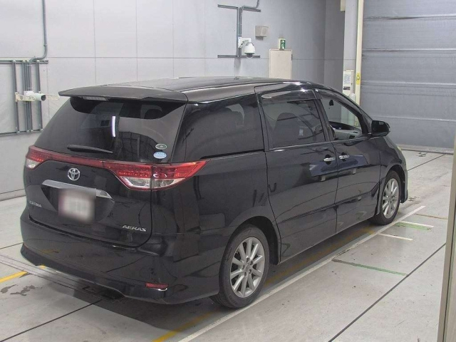 TOYOTA ESTIMA 2010