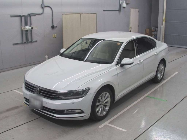 VOLKSWAGEN PASSAT 2016
