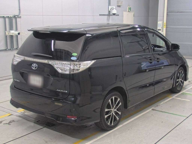 TOYOTA ESTIMA 2013