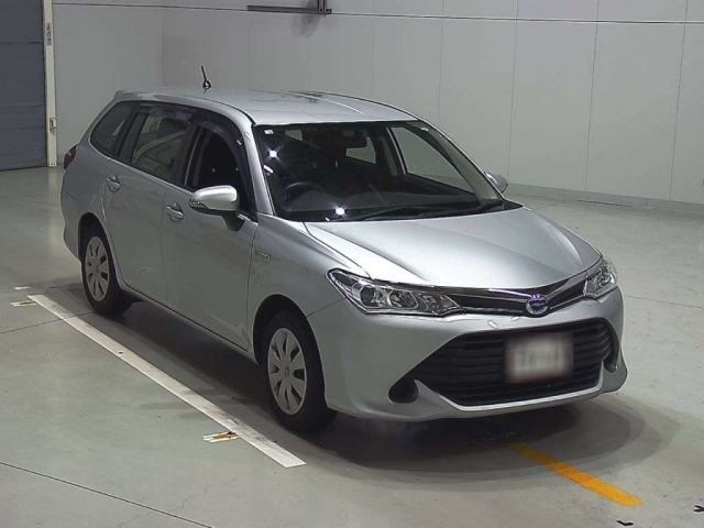 TOYOTA COROLLA FIELDER 2016